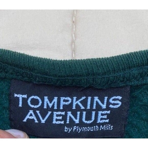 Vintage Winter Teddy Sweatshirt M/L Green Pullover Bears X-mas Tompkins Avenue - Picture 12 of 14